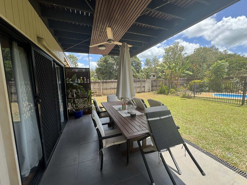 Photo - Unit 1/63 Circular Way, Trunding QLD 4874 - Image 8