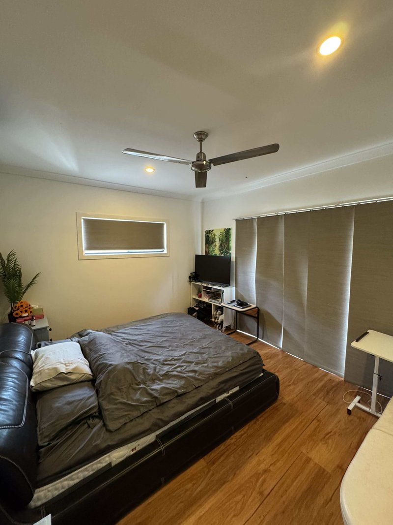 Photo - Unit 1/63 Circular Way, Trunding QLD 4874 - Image 16