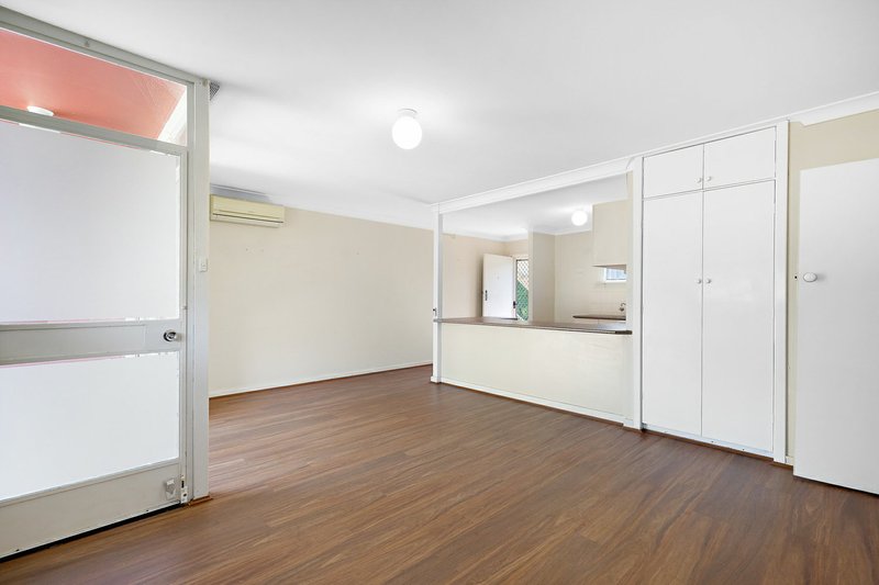 Photo - Unit 16/30 Kenton Way, Calista WA 6167 - Image 6
