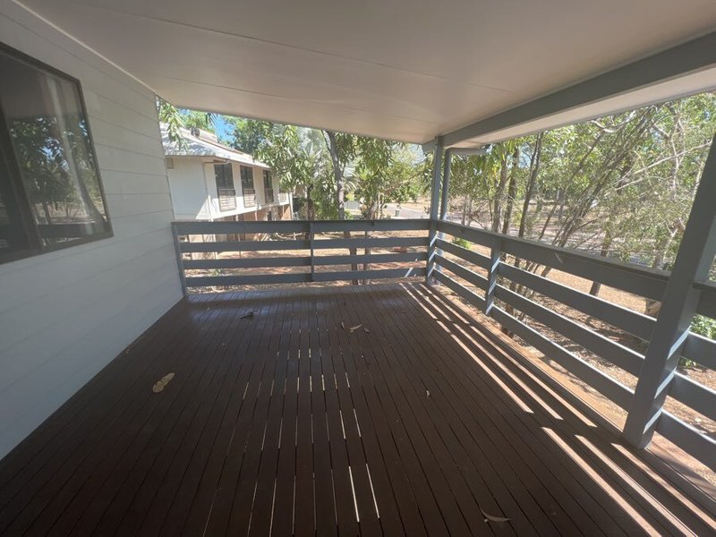 Photo - Unit 1/66 Circular Way, Trunding QLD 4874 - Image 3