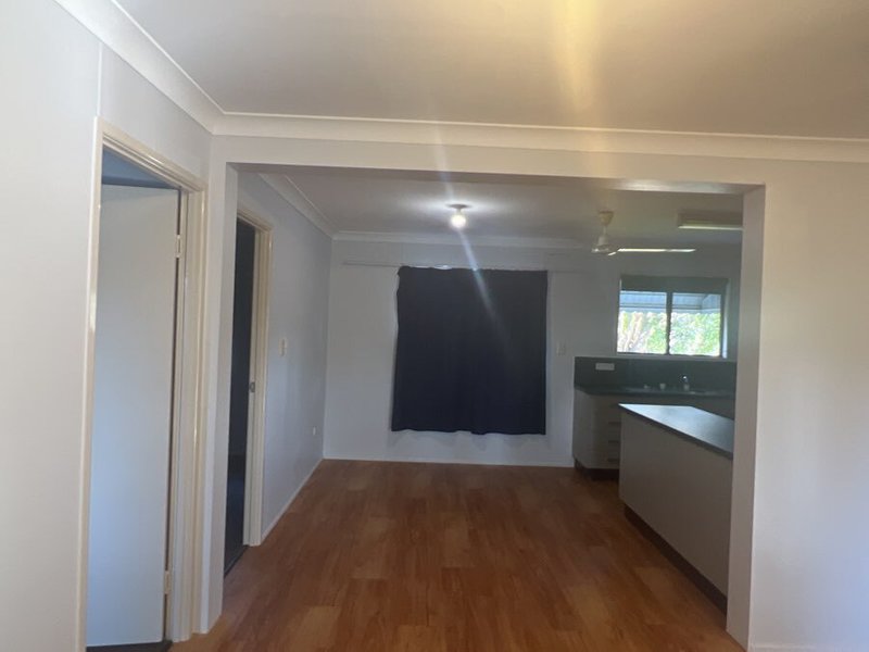 Photo - Unit 1/66 Circular Way, Trunding QLD 4874 - Image 17