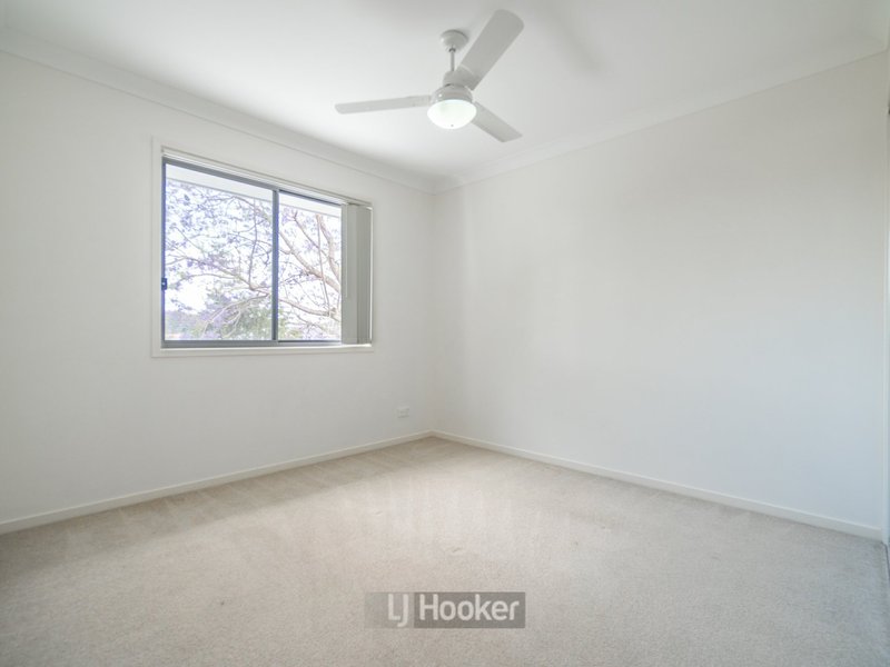 Photo - Unit 16/6 Mactier Drive, Boronia Heights QLD 4124 - Image 8