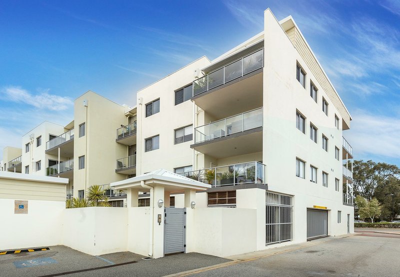 Unit 16/88 Lakeside Drive, Joondalup WA 6027