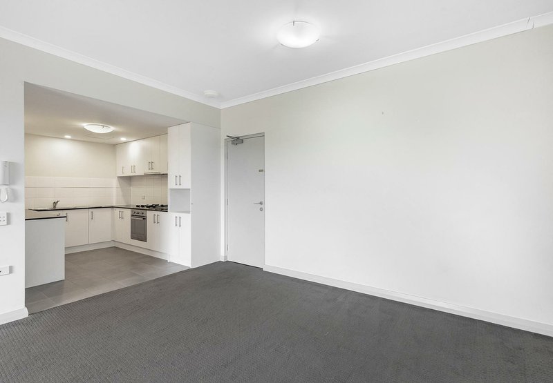 Photo - Unit 16/88 Lakeside Drive, Joondalup WA 6027 - Image 11