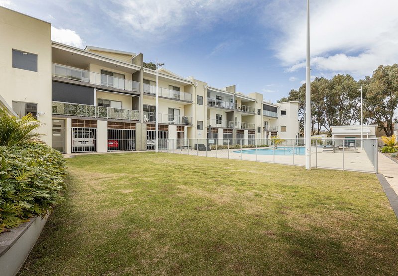 Photo - Unit 16/88 Lakeside Drive, Joondalup WA 6027 - Image 18