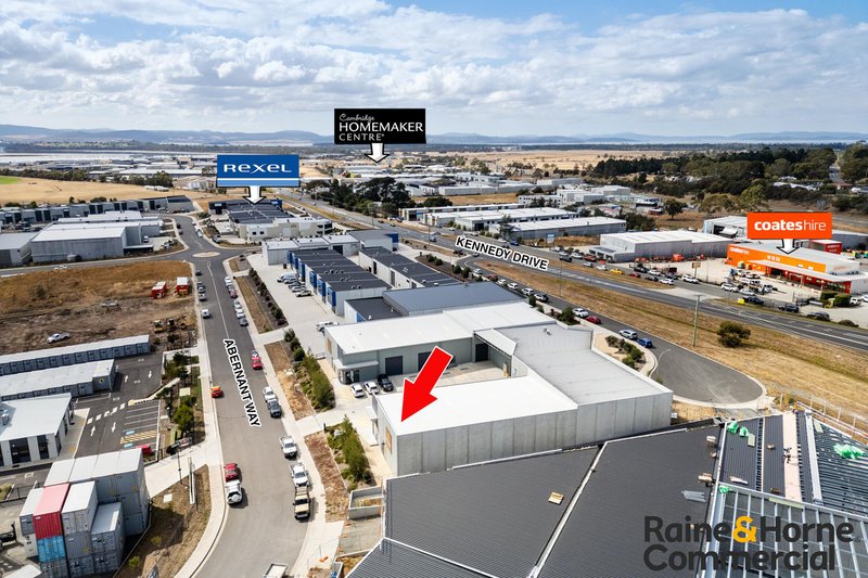 Photo - Unit 1/7 Abernant Way, Cambridge TAS 7170 - Image 14