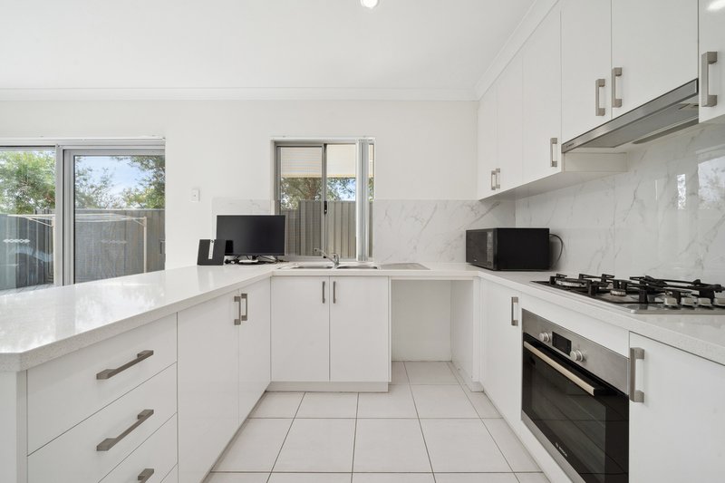 Photo - Unit 1/7 Bellier Place, Hamilton Hill WA 6163 - Image 2