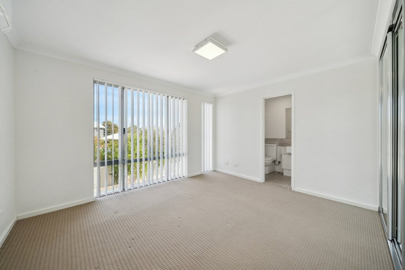 Photo - Unit 1/7 Bellier Place, Hamilton Hill WA 6163 - Image 6