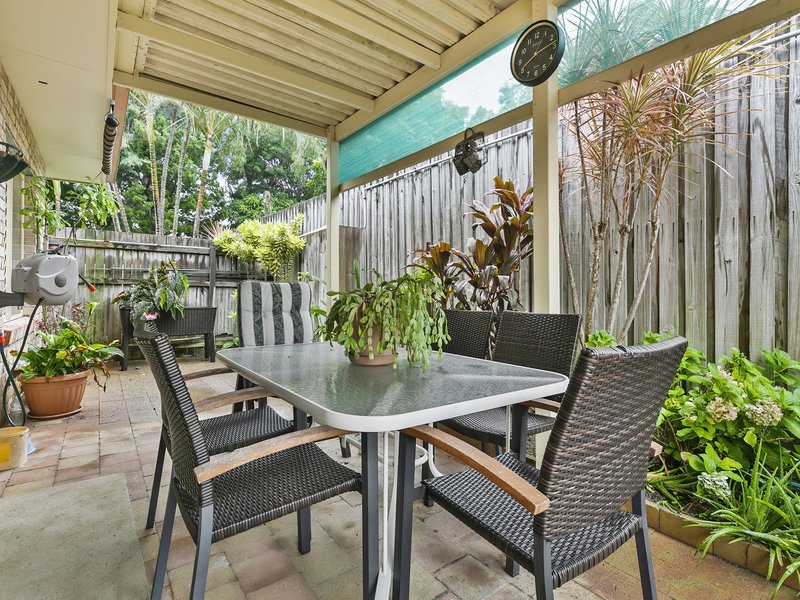 Photo - Unit 1/7 Coolgarra Ave , Bongaree QLD 4507 - Image 12