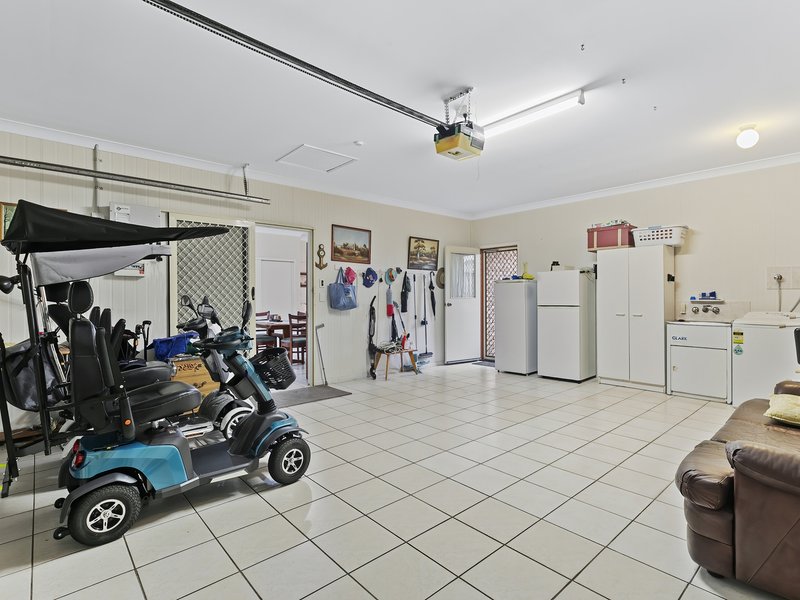 Photo - Unit 1/7 Coolgarra Ave , Bongaree QLD 4507 - Image 16