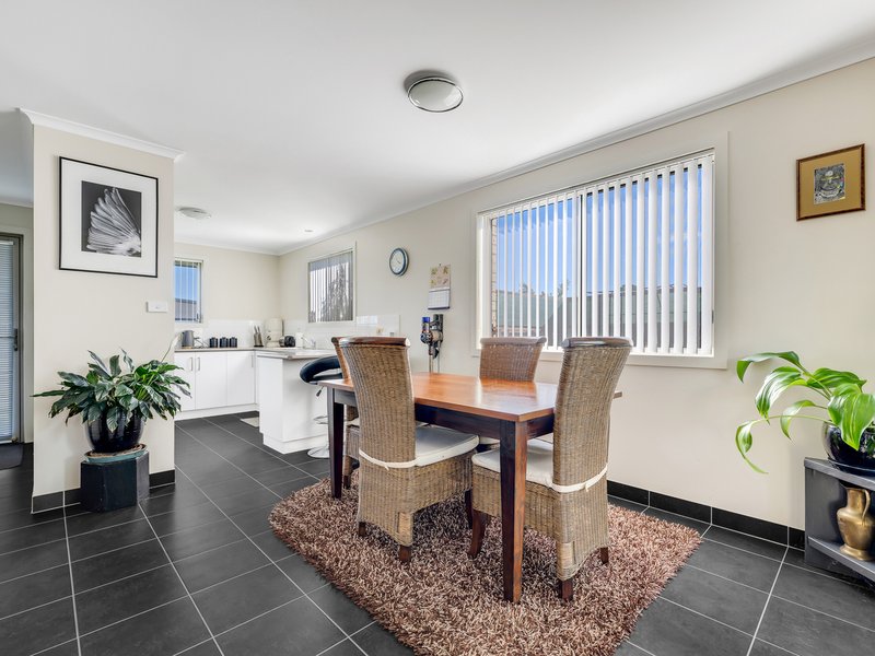 Photo - Unit 1/7 Doepel Place, St Helens TAS 7216 - Image 5