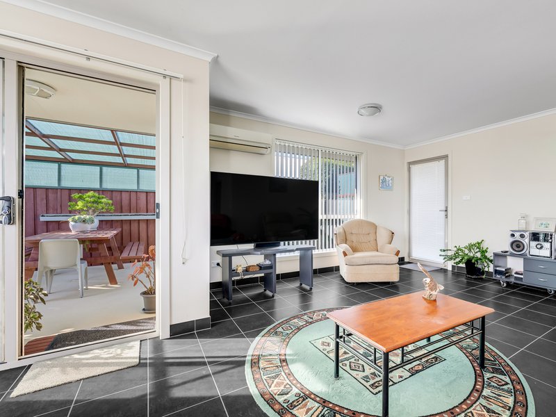 Photo - Unit 1/7 Doepel Place, St Helens TAS 7216 - Image 10