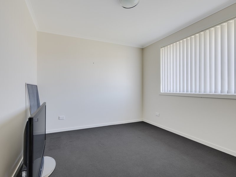 Photo - Unit 1/7 Doepel Place, St Helens TAS 7216 - Image 16