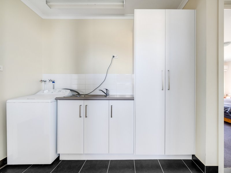 Photo - Unit 1/7 Doepel Place, St Helens TAS 7216 - Image 21