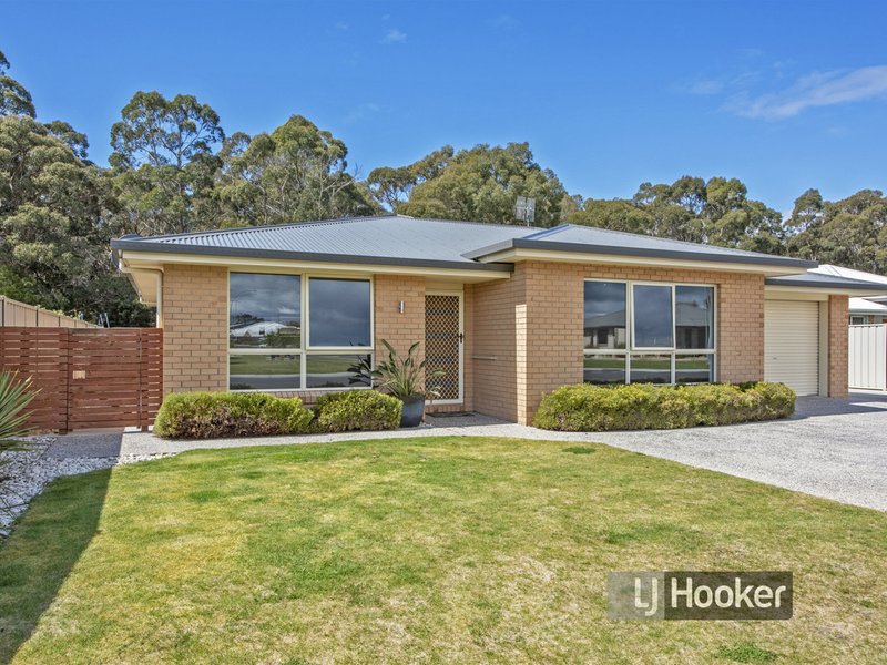 Unit 1/70 Katelyn Drive, Wynyard TAS 7325