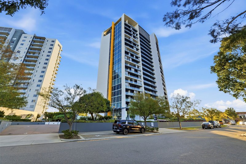 Photo - Unit 1701/96 Bow River Crescent, Burswood WA 6100 - Image 2