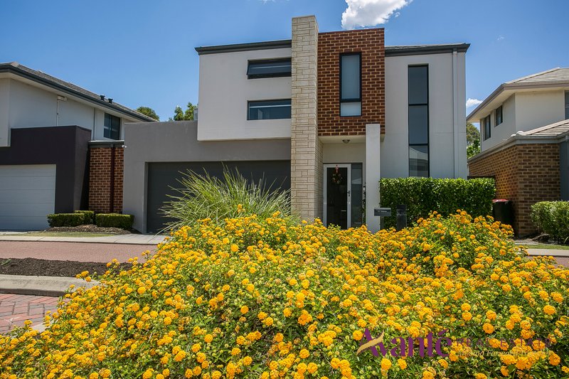 Unit 17/18 Deanmore Bend, Hammond Park WA 6164