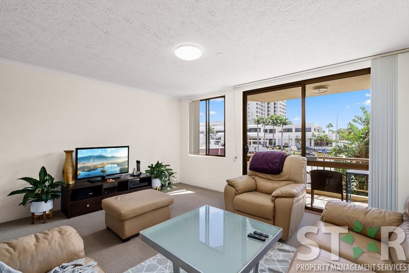 Photo - Unit 17/3355 Surfers Paradise Bvd , Surfers Paradise QLD 4217 - Image 2