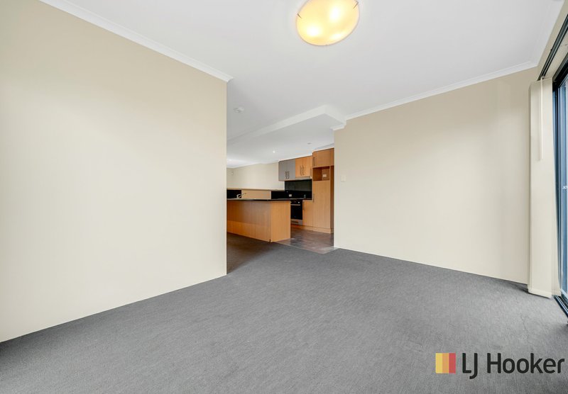 Photo - Unit 17/40 Hollins Bend, Madeley WA 6065 - Image 8