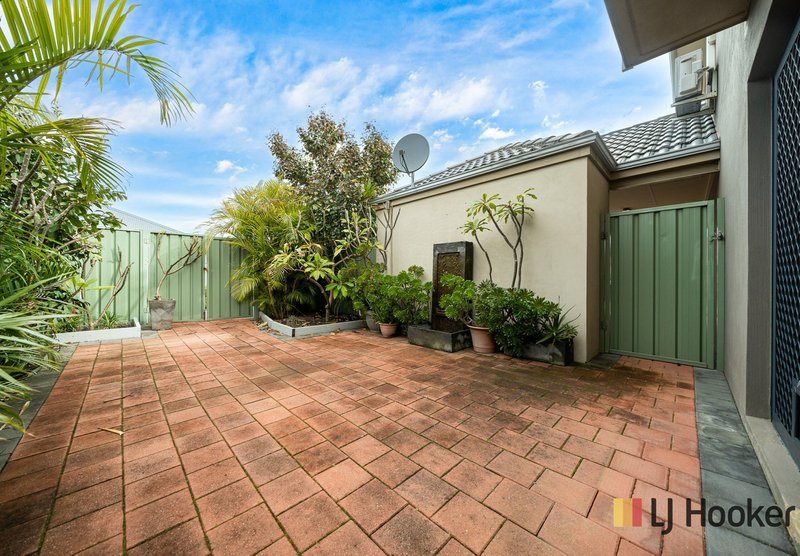 Photo - Unit 17/40 Hollins Bend, Madeley WA 6065 - Image 23