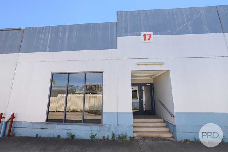 Unit 17/84-92 Barnes Street, Tamworth NSW 2340