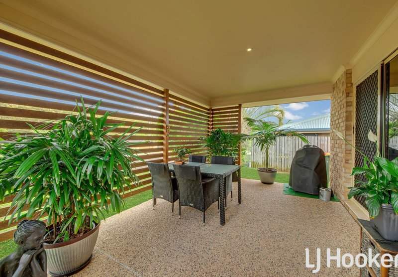 Photo - Unit 1/79 Col Brown Avenue, Clinton QLD 4680 - Image 2