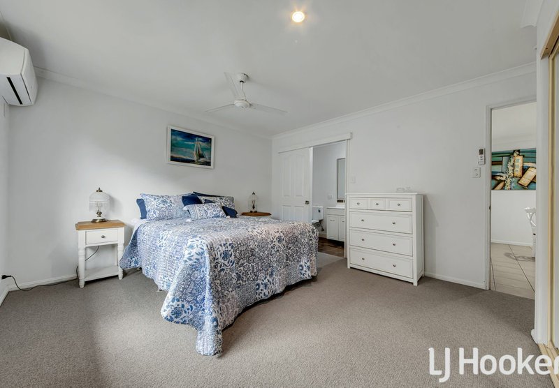 Photo - Unit 1/79 Col Brown Avenue, Clinton QLD 4680 - Image 7