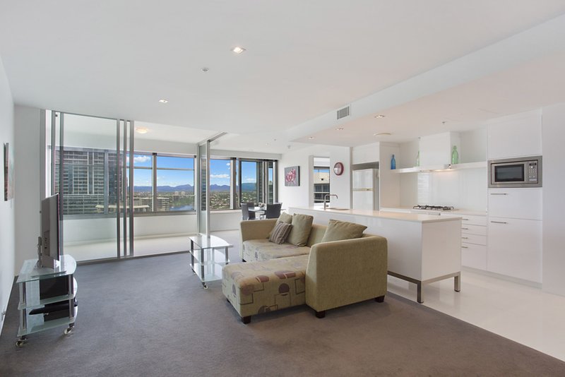 Photo - Unit 1806 'Q1' 9 Hamilton Avenue, Surfers Paradise QLD 4217 - Image 4