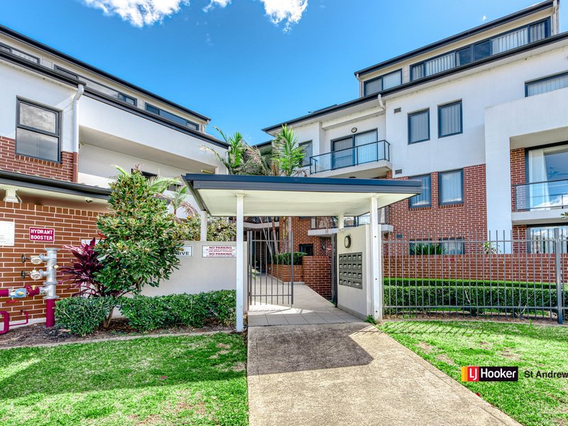 Photo - Unit 18/1 Parc Guell Drive, Campbelltown NSW 2560 - Image 2