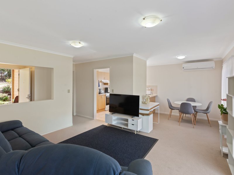 Photo - Unit 18/43 Sapphire Coast Drive, Merimbula NSW 2548 - Image 4