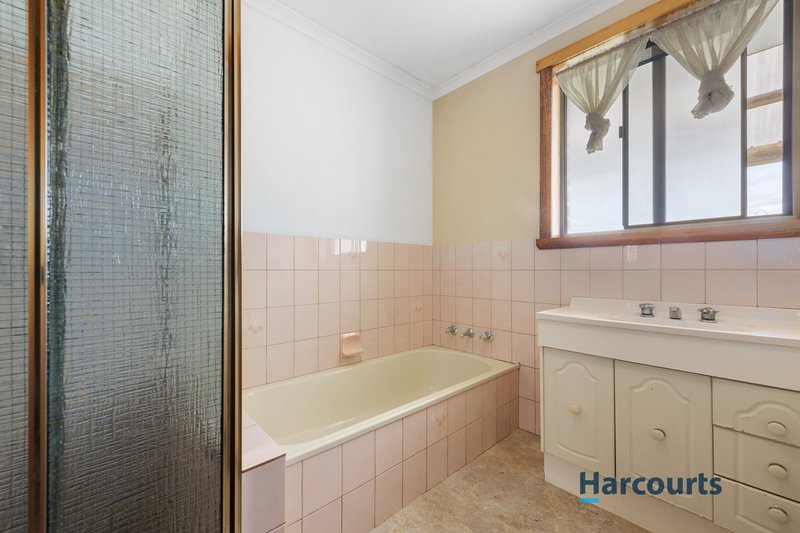 Photo - Unit 1/87A Hillcrest Road, Devonport TAS 7310 - Image 6