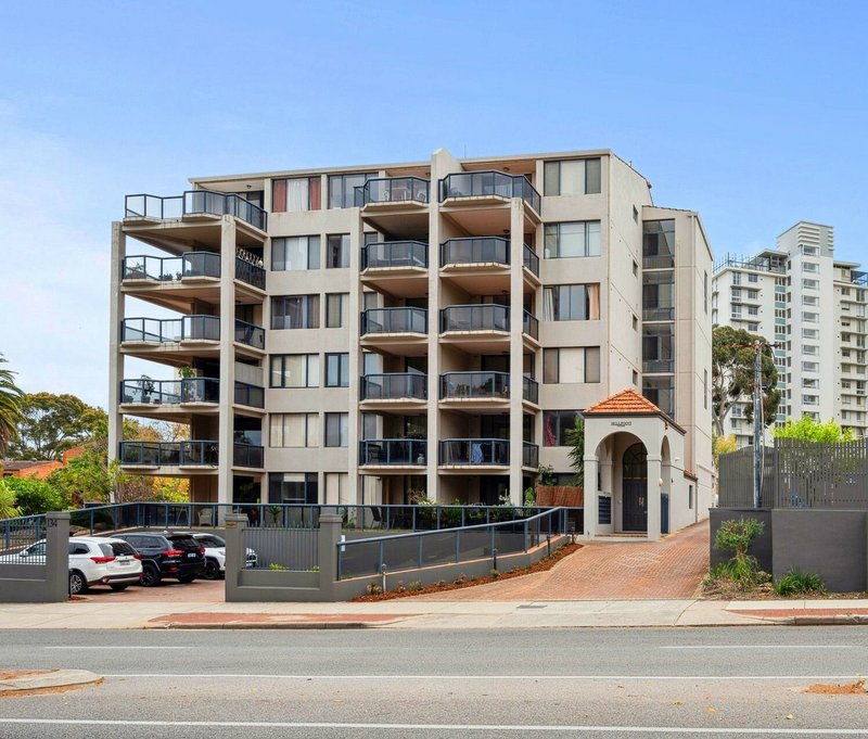 Unit 19/134 Mill Point Road, South Perth WA 6151