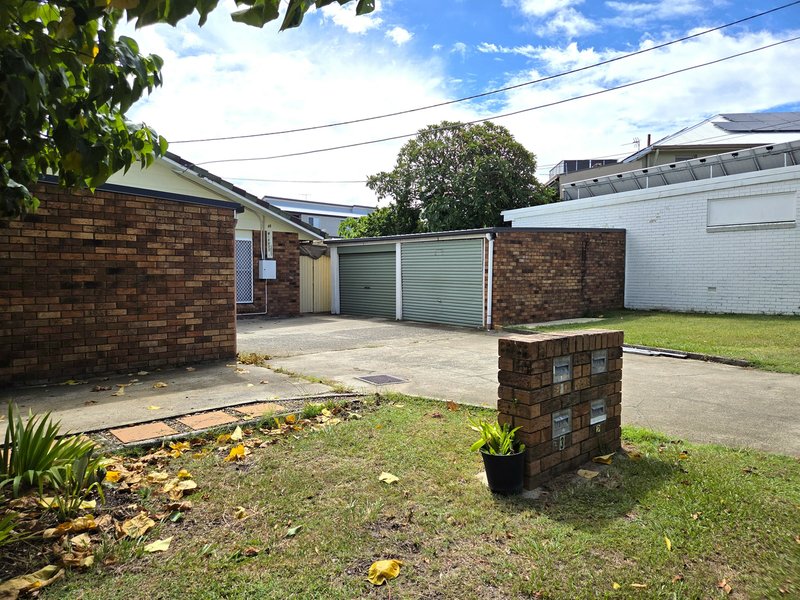 Photo - Unit 1/95 Kate Street, Woody Point QLD 4019 - Image 13