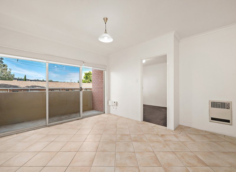 Photo - Unit 19/6 King Street, Crestwood NSW 2620 - Image 3