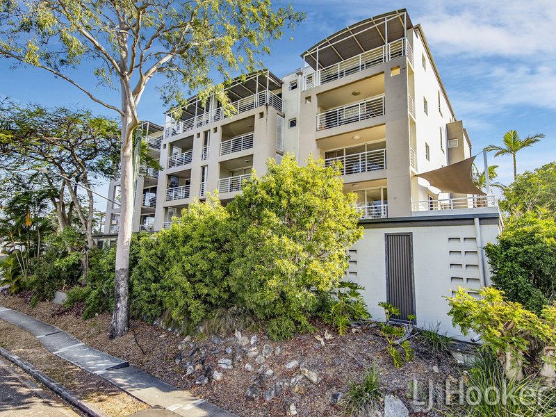 Photo - Unit 1/96 Norman Crescent, Norman Park QLD 4170 - Image 2