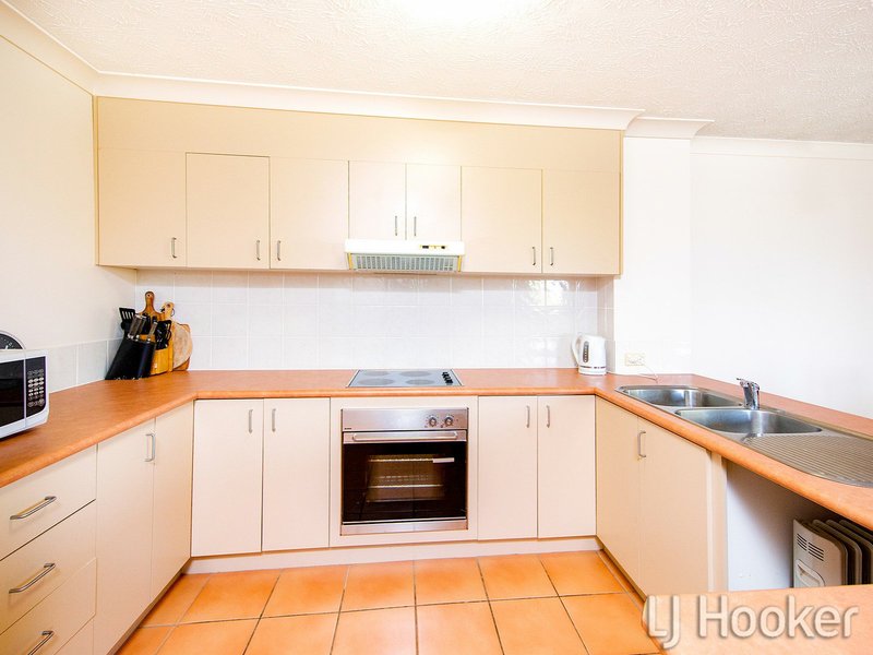 Photo - Unit 1/96 Norman Crescent, Norman Park QLD 4170 - Image 9