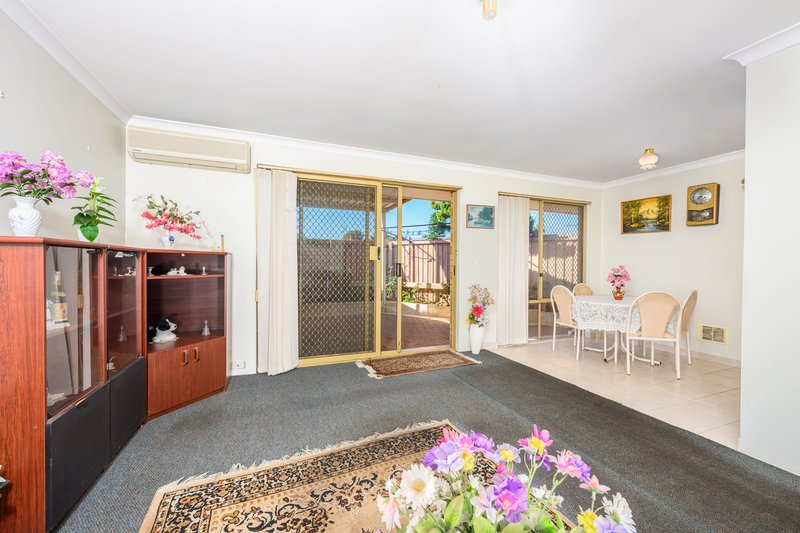 Photo - Unit 1/96 Simpson Avenue, Rockingham WA 6168 - Image 5