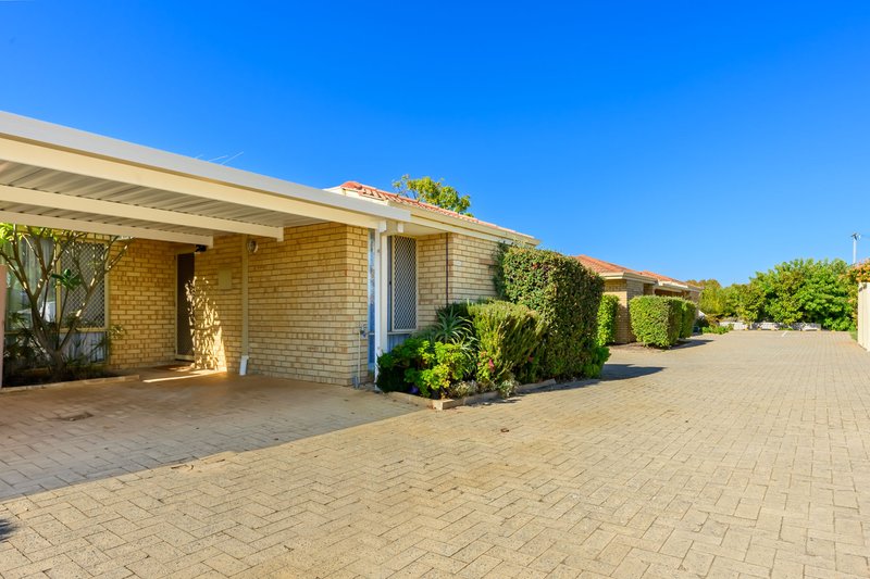Photo - Unit 1/96 Simpson Avenue, Rockingham WA 6168 - Image 15