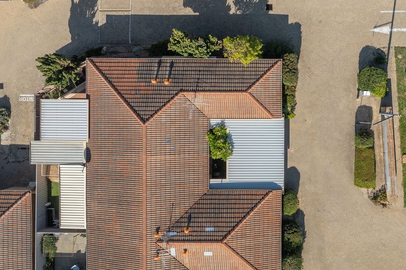 Photo - Unit 1/96 Simpson Avenue, Rockingham WA 6168 - Image 17