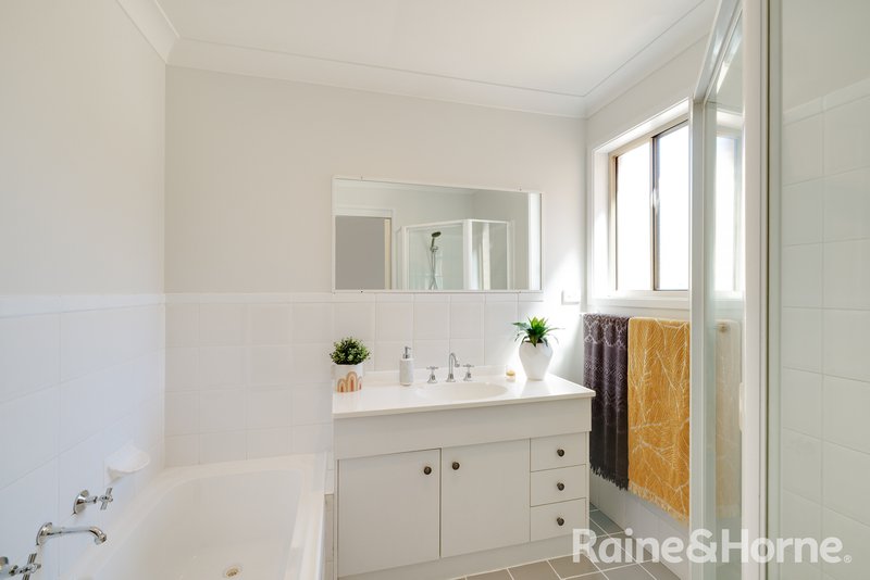 Photo - Unit 1/97 Decora Crescent, Warabrook NSW 2304 - Image 7