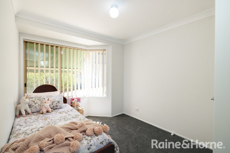 Photo - Unit 1/97 Decora Crescent, Warabrook NSW 2304 - Image 9