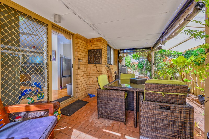 Photo - Unit 1/99 Simpson Ave , Rockingham WA 6168 - Image 11