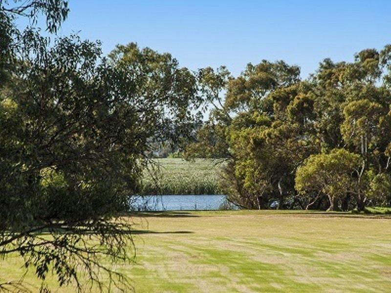 Photo - Unit 19B/49 Herdsman Parade, Wembley WA 6014 - Image 12