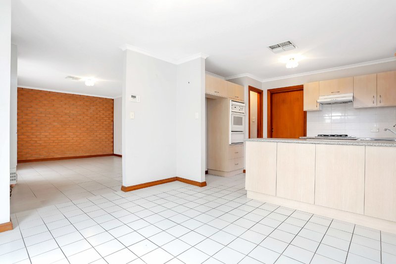 Photo - Unit 2, 1 Johnstone Street, Glengowrie SA 5044 - Image 4