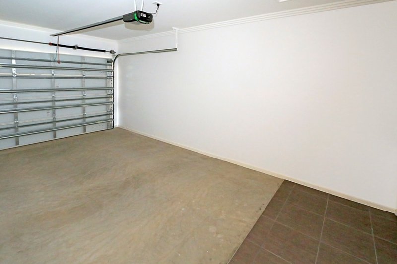 Photo - Unit 2 / 18 Bruce Hiskins Court, Norman Gardens QLD 4701 - Image 10