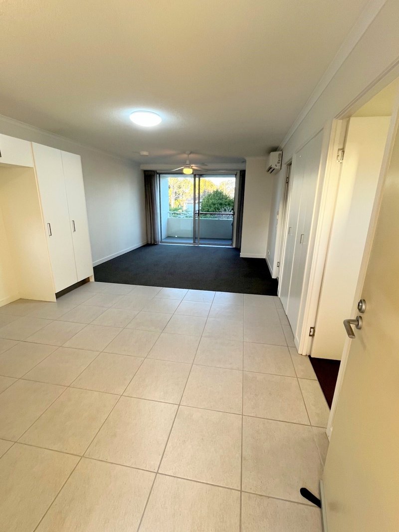 Photo - Unit 202/27 Webster Road, Deception Bay QLD 4508 - Image 6