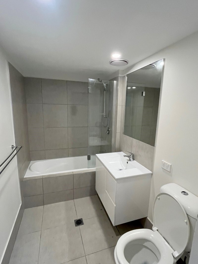 Photo - Unit 202/27 Webster Road, Deception Bay QLD 4508 - Image 8