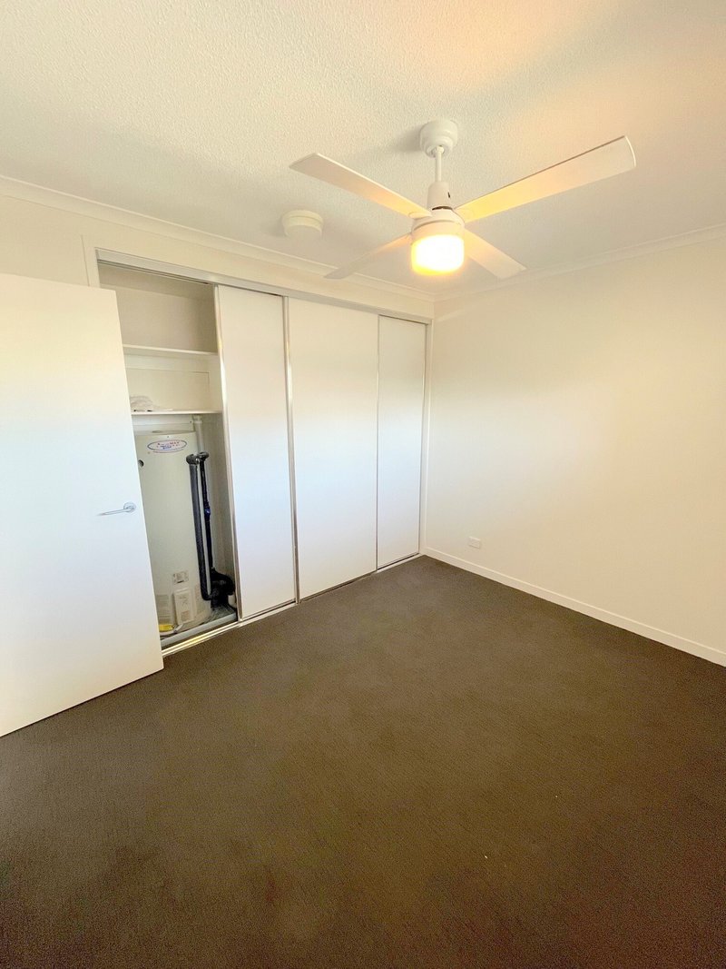 Photo - Unit 202/27 Webster Road, Deception Bay QLD 4508 - Image 10