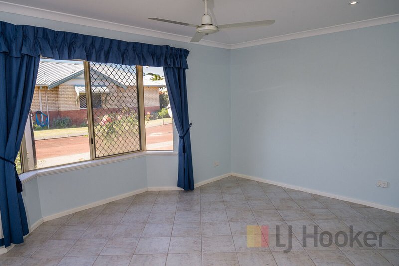 Photo - Unit 2/10 Mardo Avenue, Australind WA 6233 - Image 8