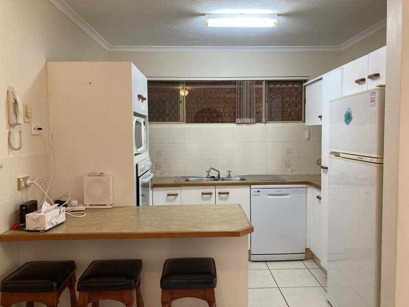 Photo - Unit 2/113 John St , Redcliffe QLD 4020 - Image 8